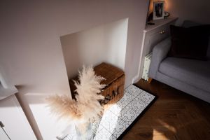 Photo 19- click for photo gallery